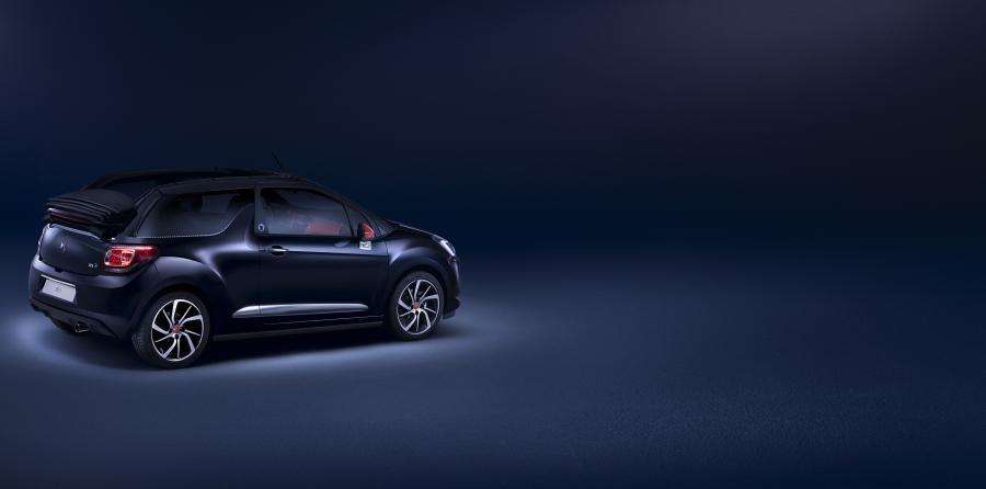  DS 3 Cabrio Ines de la Fressange Paris 2017 года  (фото 1 из 1)
